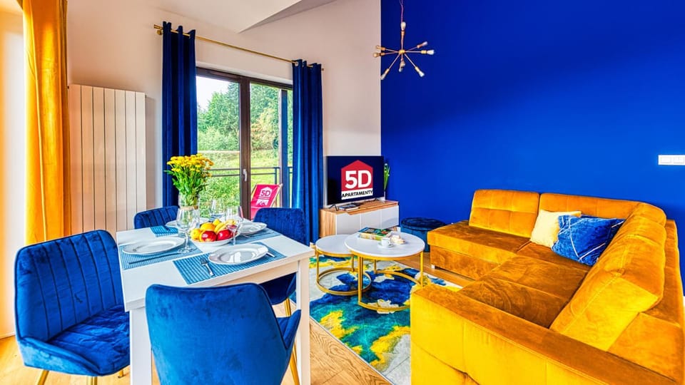 Apartament Penthaus Dwupoziomowy z Klimatyzacją i 2 Łazienkami - 5D Apartamenty Apartment in Lower Silesian Voivodeship