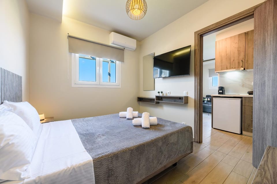 TV and multimedia, Bedroom, air conditioner