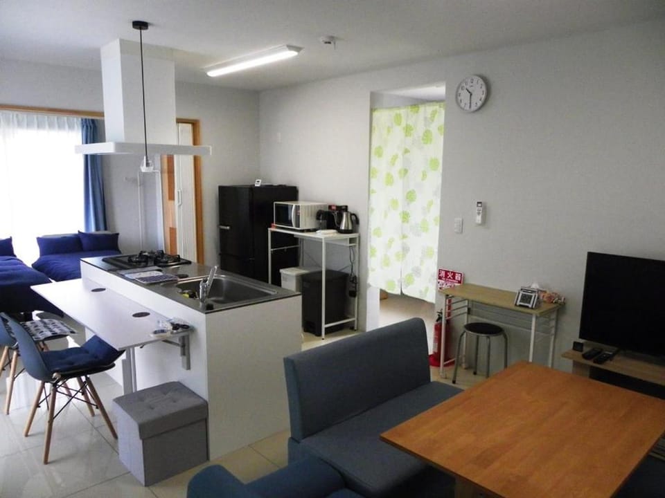 Communal lounge/ TV room, TV and multimedia, Kitchen or kitchenette, Living room, Dining area