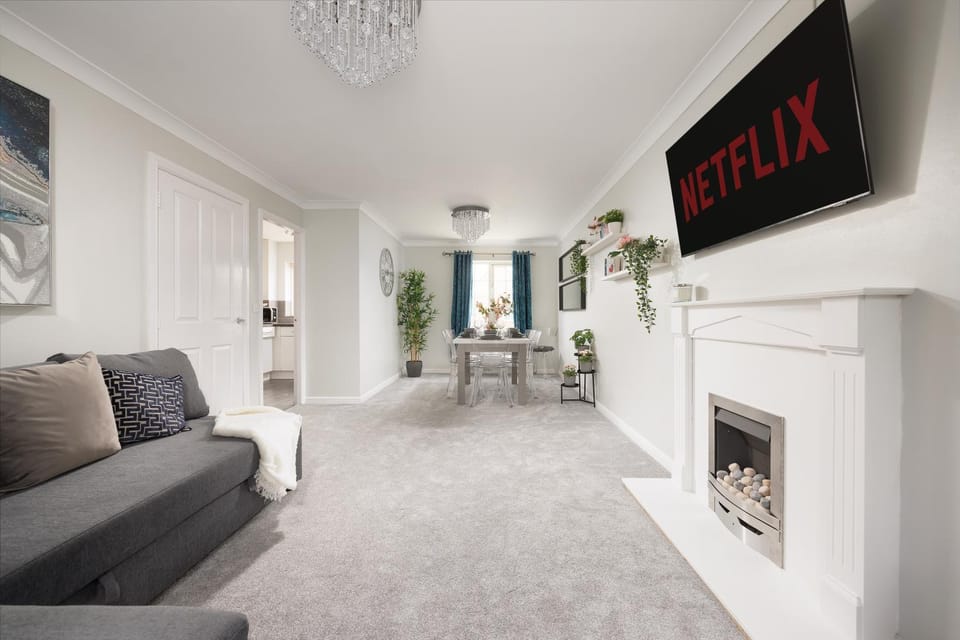 Living room, Dining area