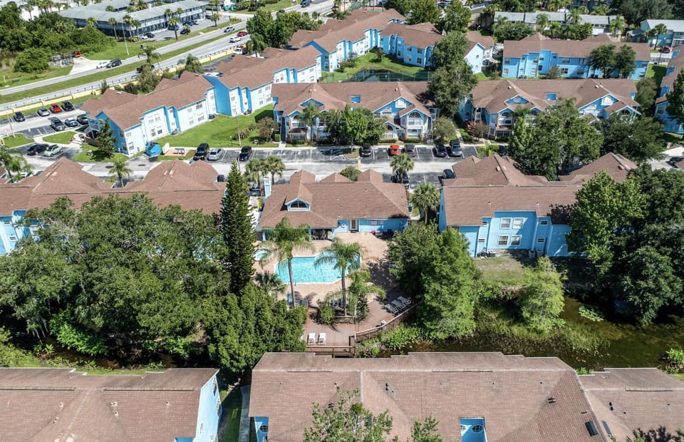 Pool view, Swimming pool