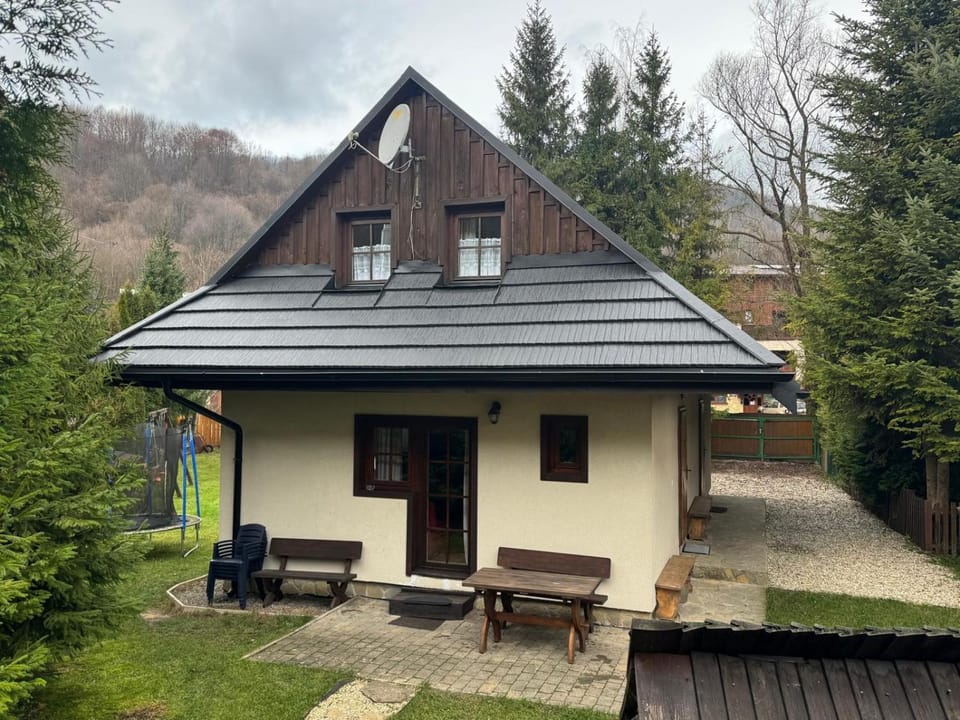 Property building, Garden view