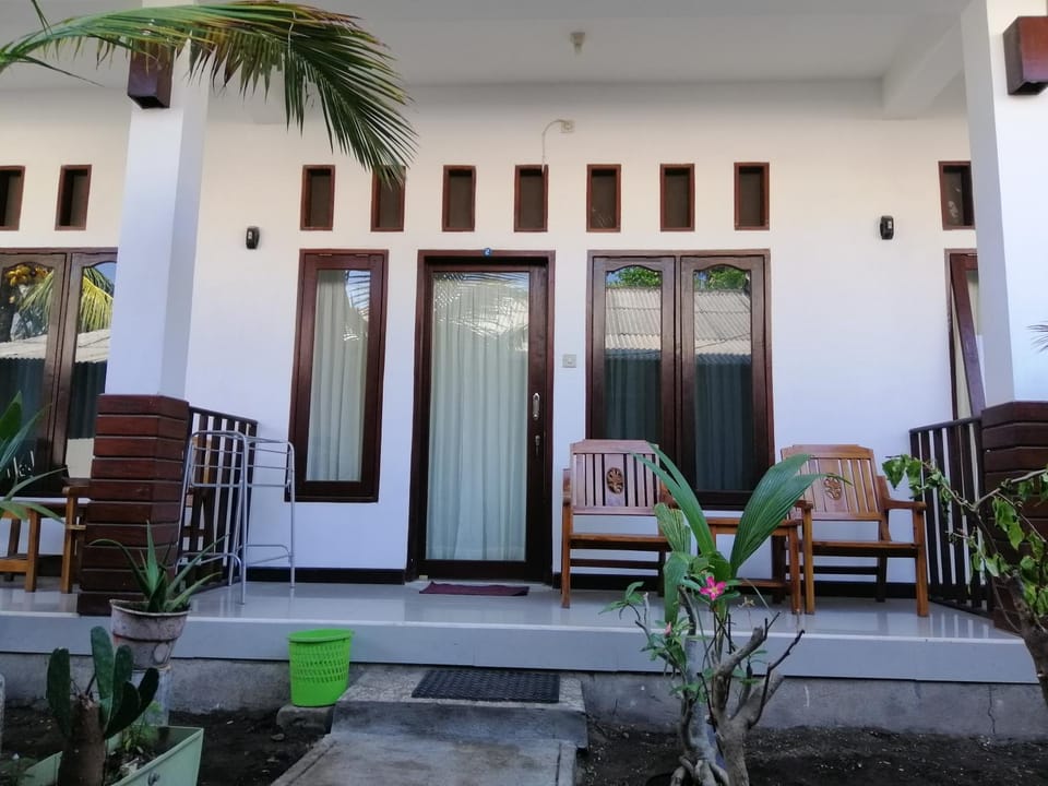 Vacation Inn Gili Bed and Breakfast in Pemenang