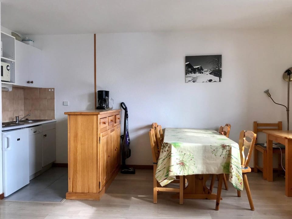 Résidence Soldanelles - Appartement 2 pièces 6 personnes à Vallandry en centre station proche des commerces et des pistes MAE-2021 Apartment in Landry