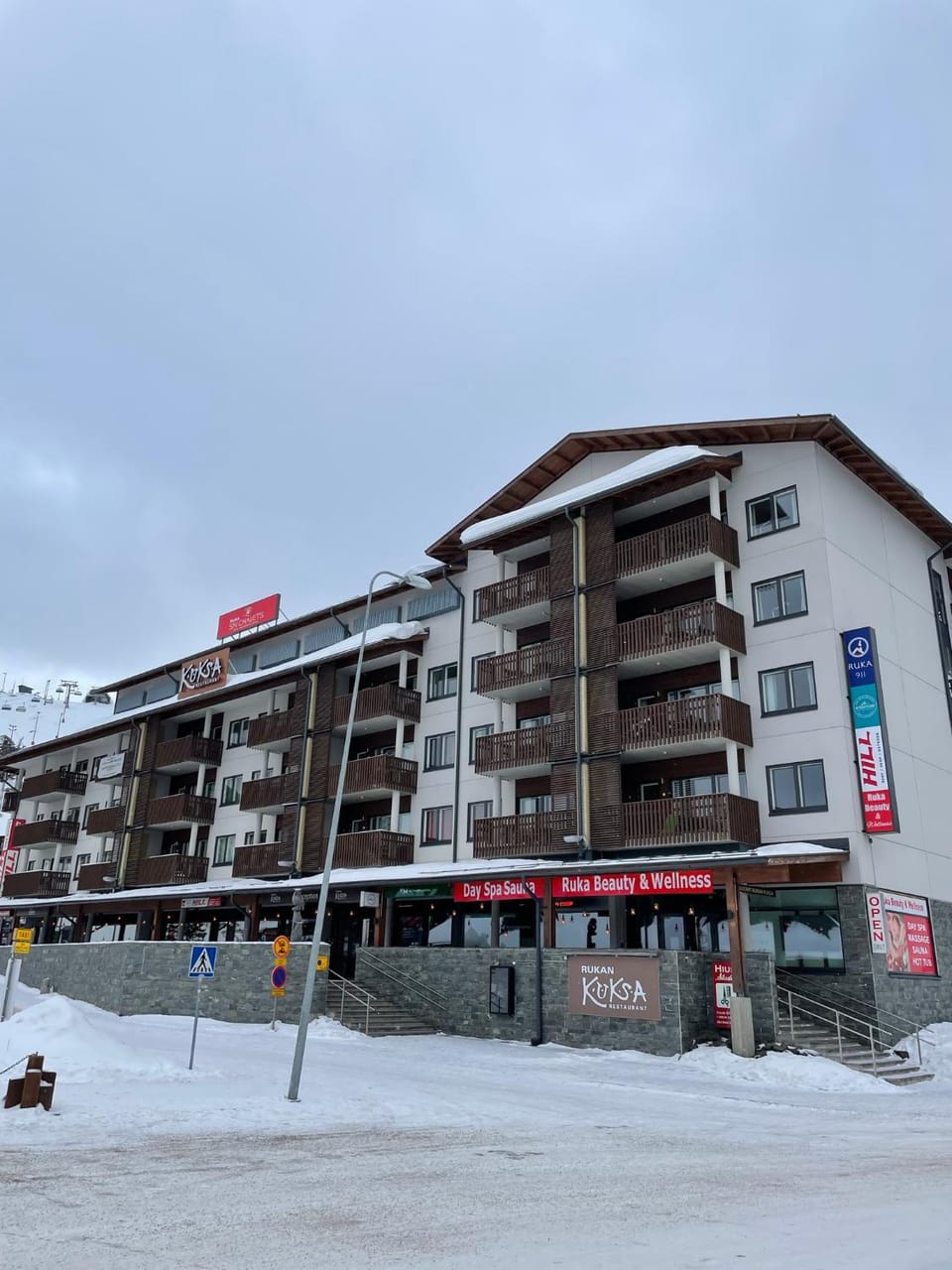 Property building, Day, Winter
