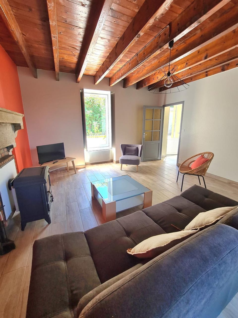 TV and multimedia, Living room