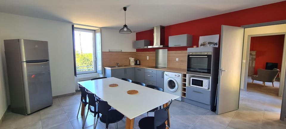 dishwasher, minibar, pet friendly, washing machine, kitchen