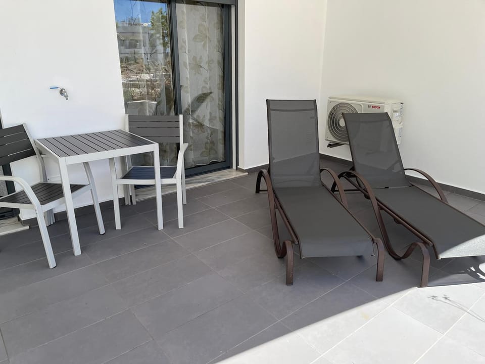 Balcony/Terrace, Dining area