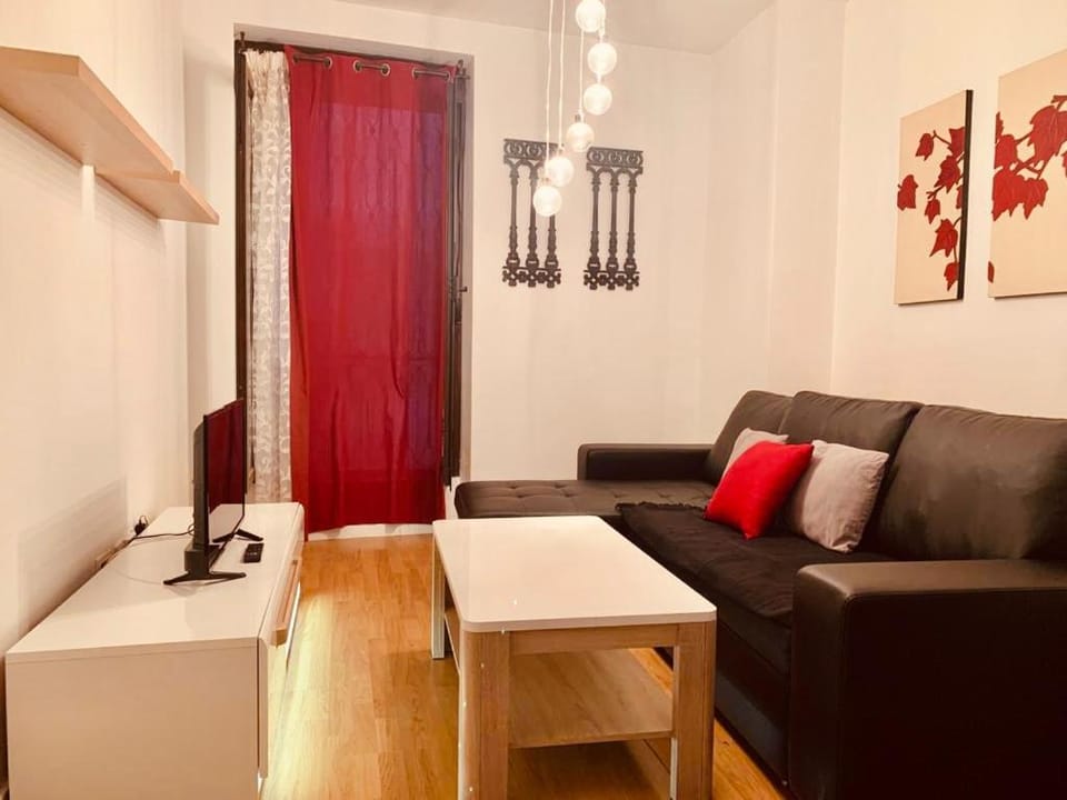 BONITO PISO EN PLENO CENTRO CON PaRKING OPCIONAL Apartment in Granada