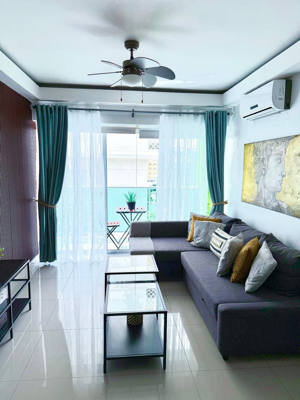 Casa HJP - Rooftop Pool, Gym, Balconies, Apartment in Santo Domingo