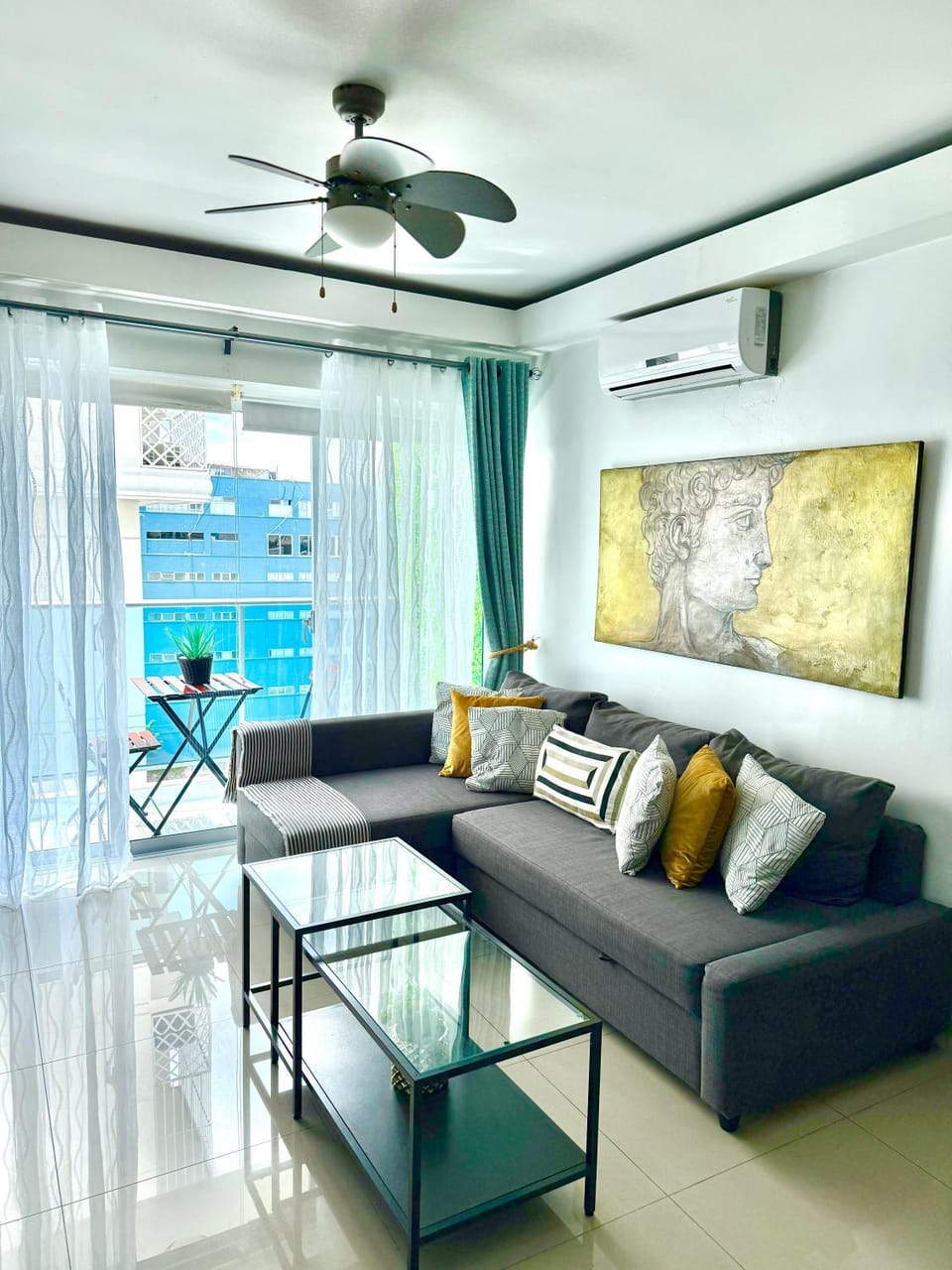 Casa HJP - Rooftop Pool, Gym, Balconies, Apartment in Santo Domingo