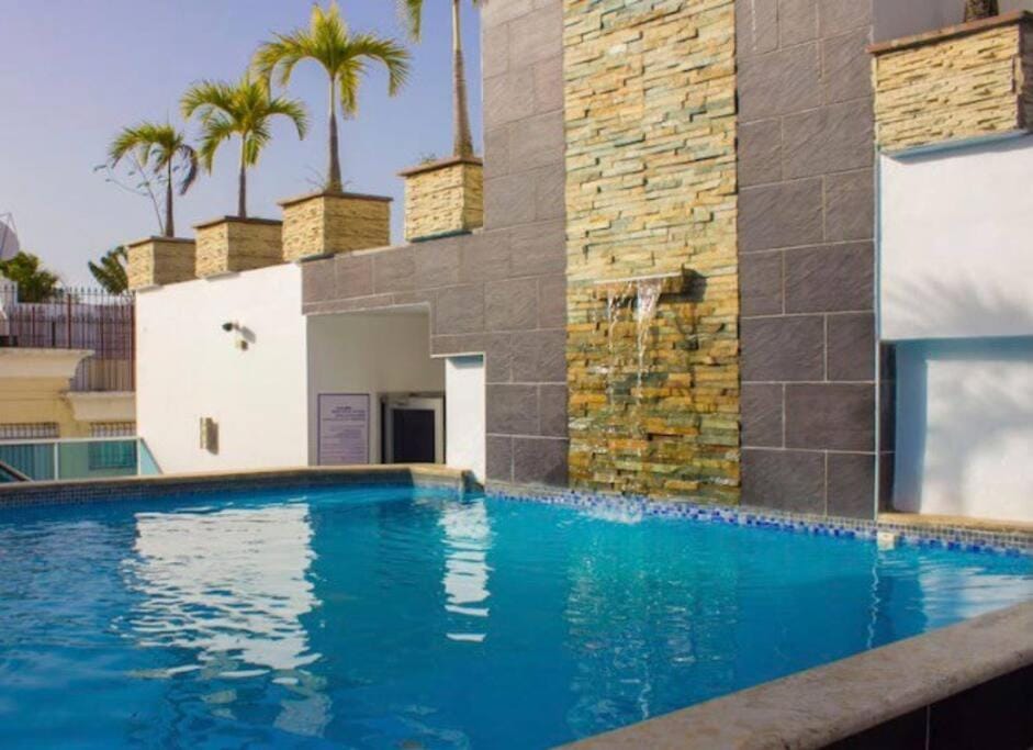 Swimming pool