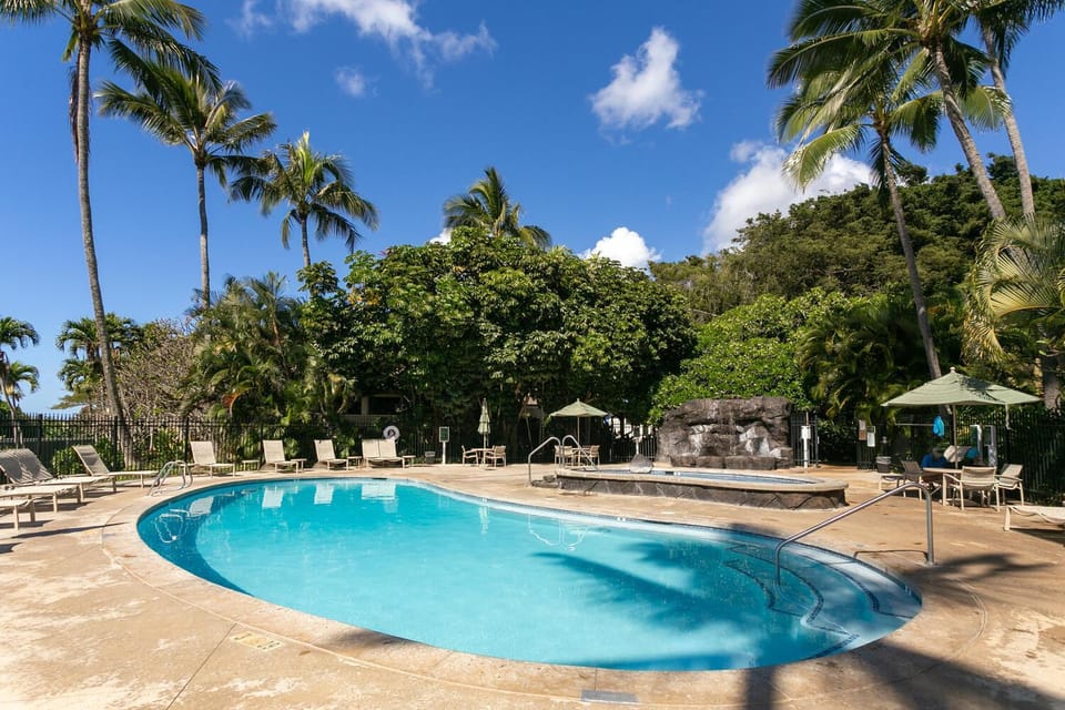 Pool view, Swimming pool