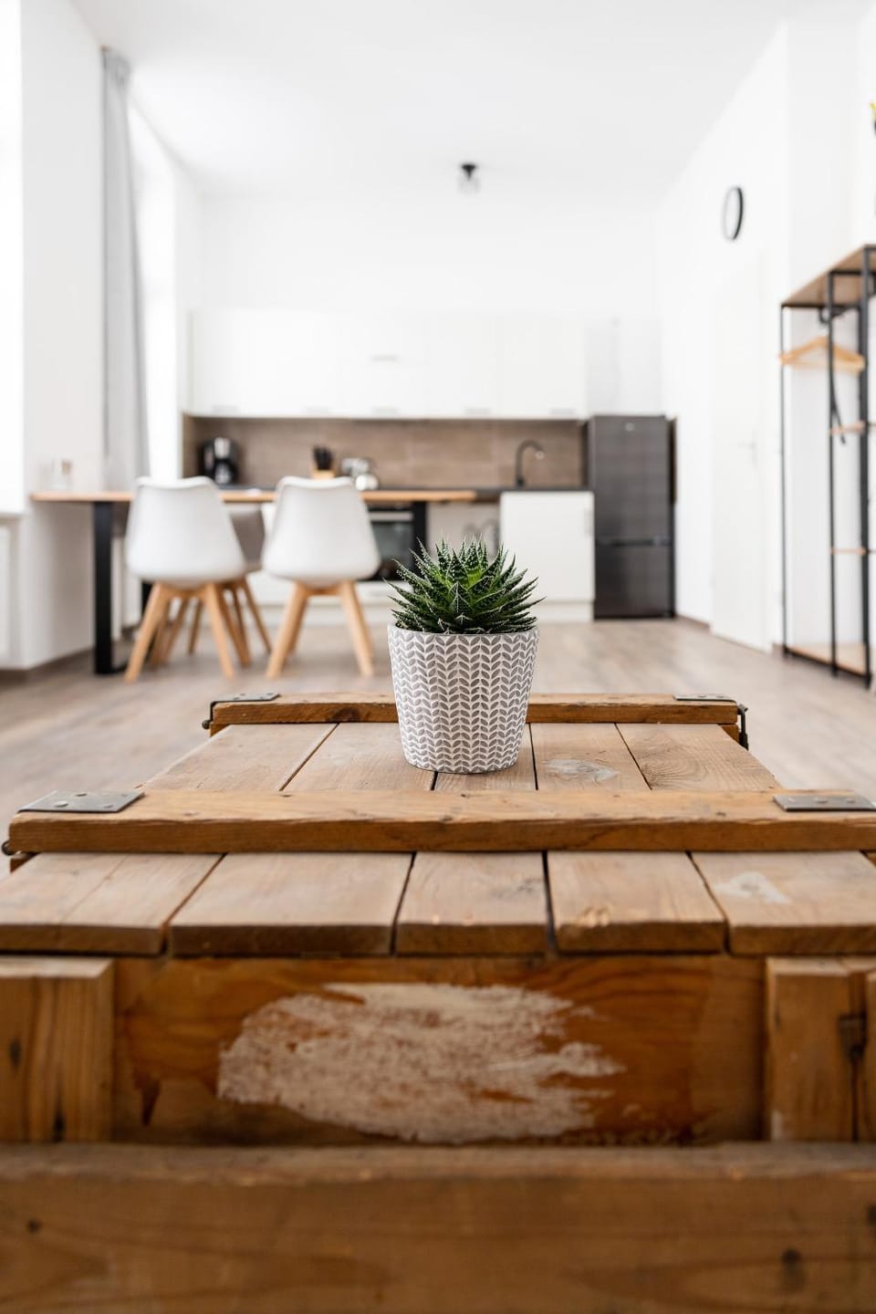 Kitchen or kitchenette, Living room, Dining area