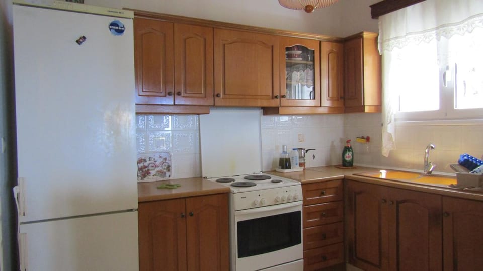 pet friendly, kitchen