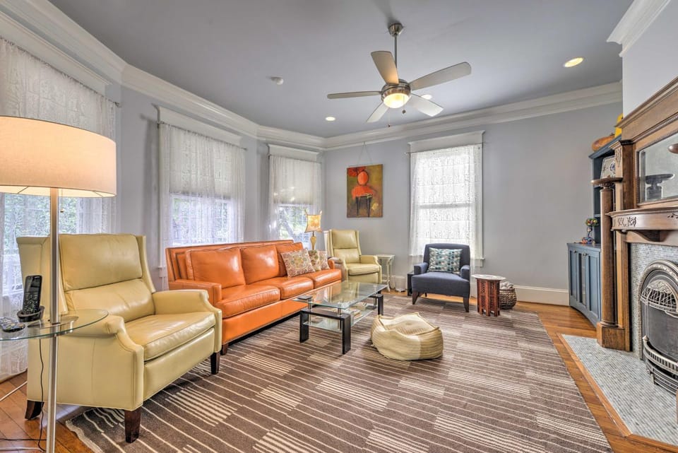 Elegant Raleigh Home w/ Porch, Walk Downtown! House in Raleigh