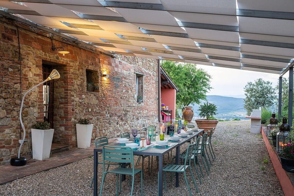 Property building, Garden, View (from property/room), Balcony/Terrace, Decorative detail, On site