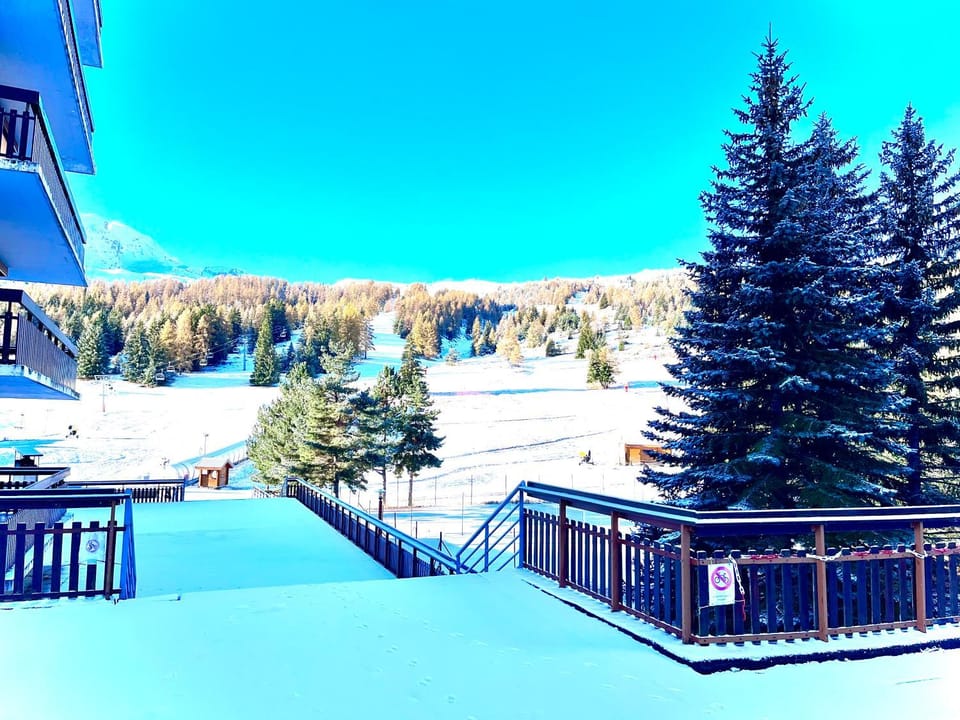 Day, Natural landscape, Winter, View (from property/room), Mountain view