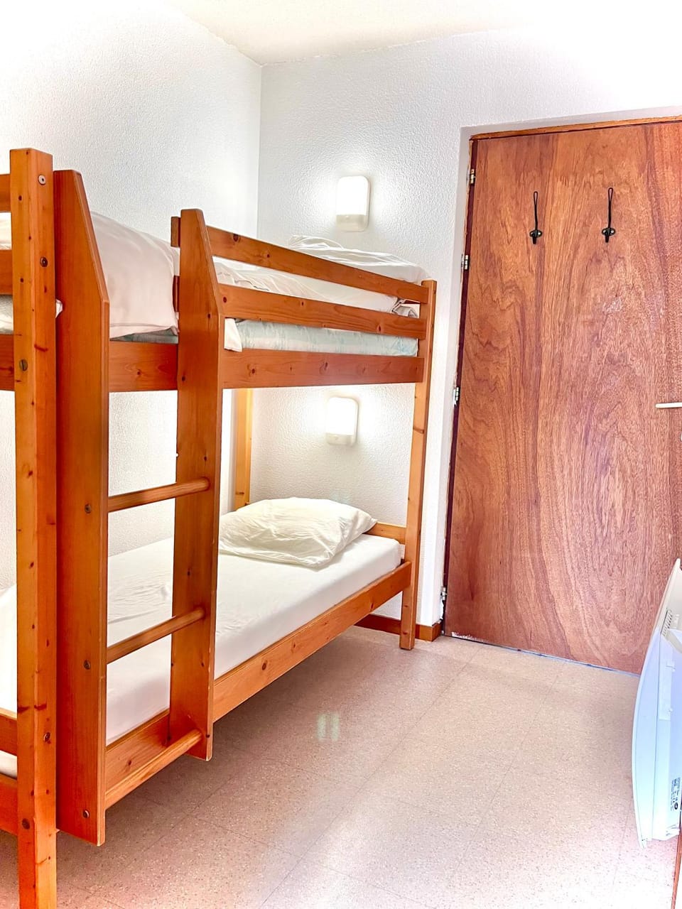 Bed, Night, bunk bed