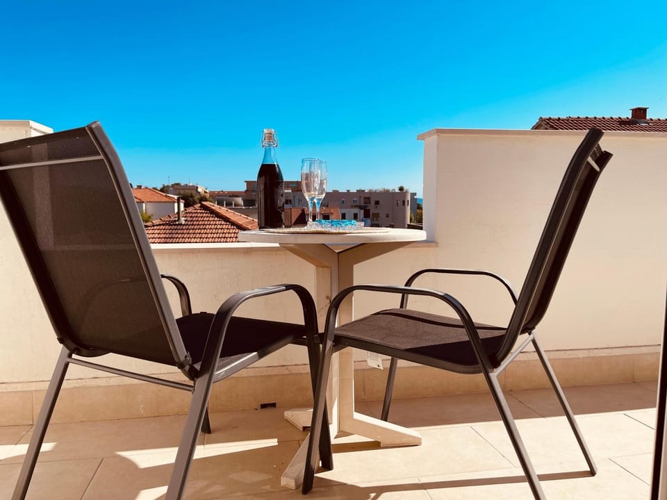 Balcony/Terrace, City view