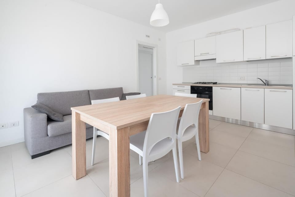 Kitchen or kitchenette, Living room, Dining area, stove