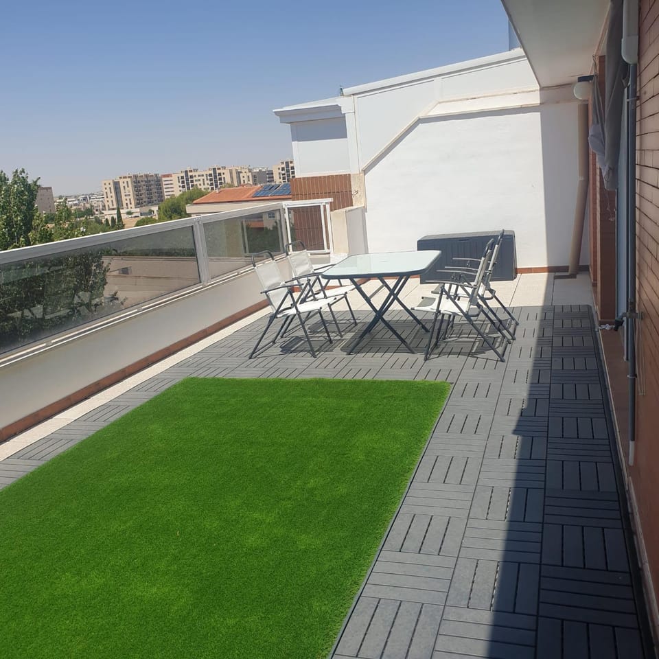 Balcony/Terrace, Balcony/Terrace