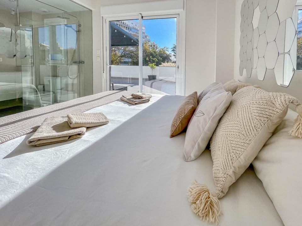 GuestReady - Marbella with terrace and pool Apartment in Marbella