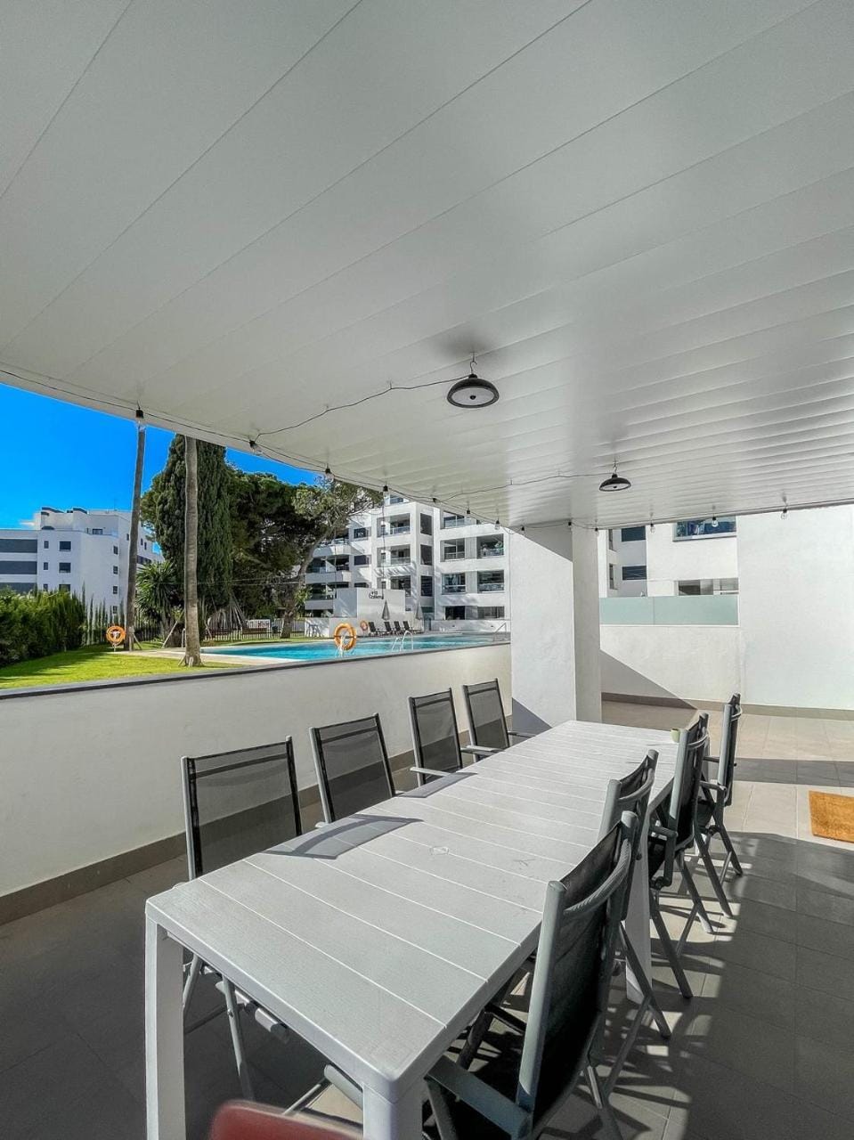 GuestReady - Marbella with terrace and pool Apartment in Marbella