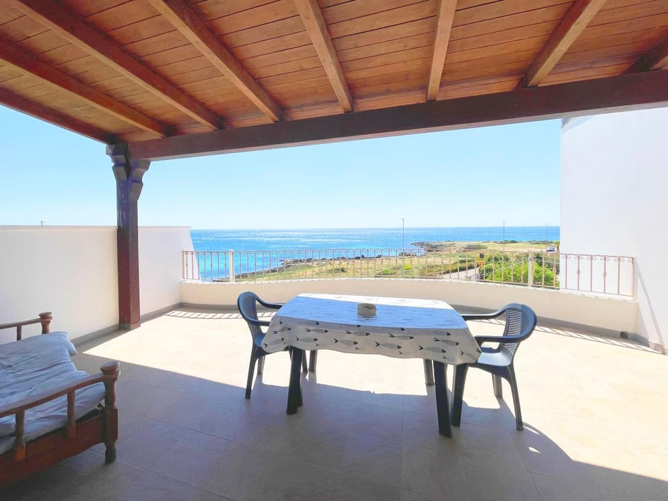 Attico Fronte Mare Salento Apartment in Torre San Giovanni