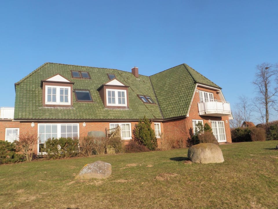 Property building, BBQ facilities