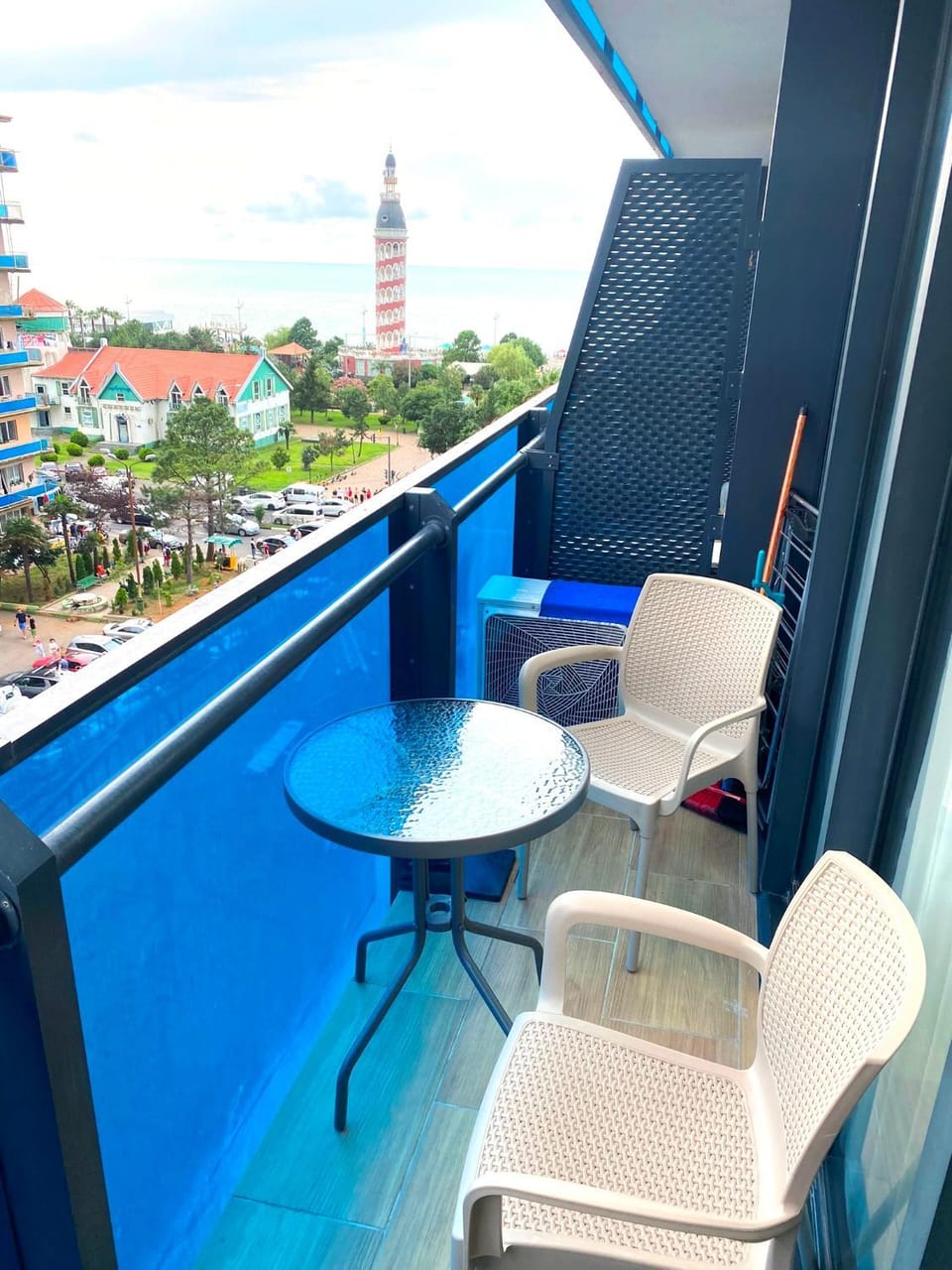 Balcony/Terrace, City view, Sea view, Street view