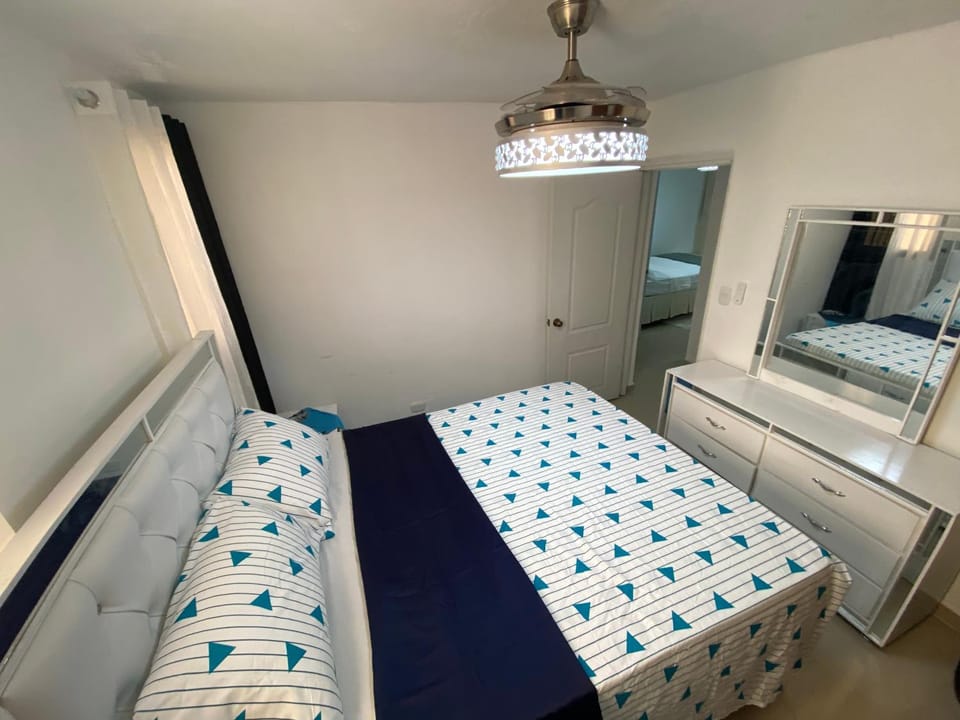 8 Santiago Monumental Area Cozy and lovely to enjoy 3 bedrooms Apart transportation 24 hours Apartment in Santiago de los Caballeros