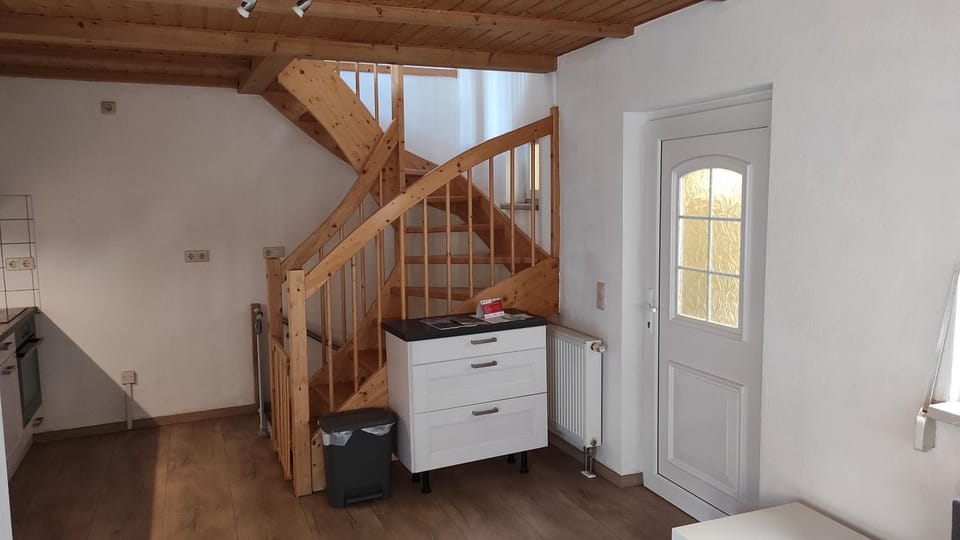 Communal lounge/ TV room, Kitchen or kitchenette