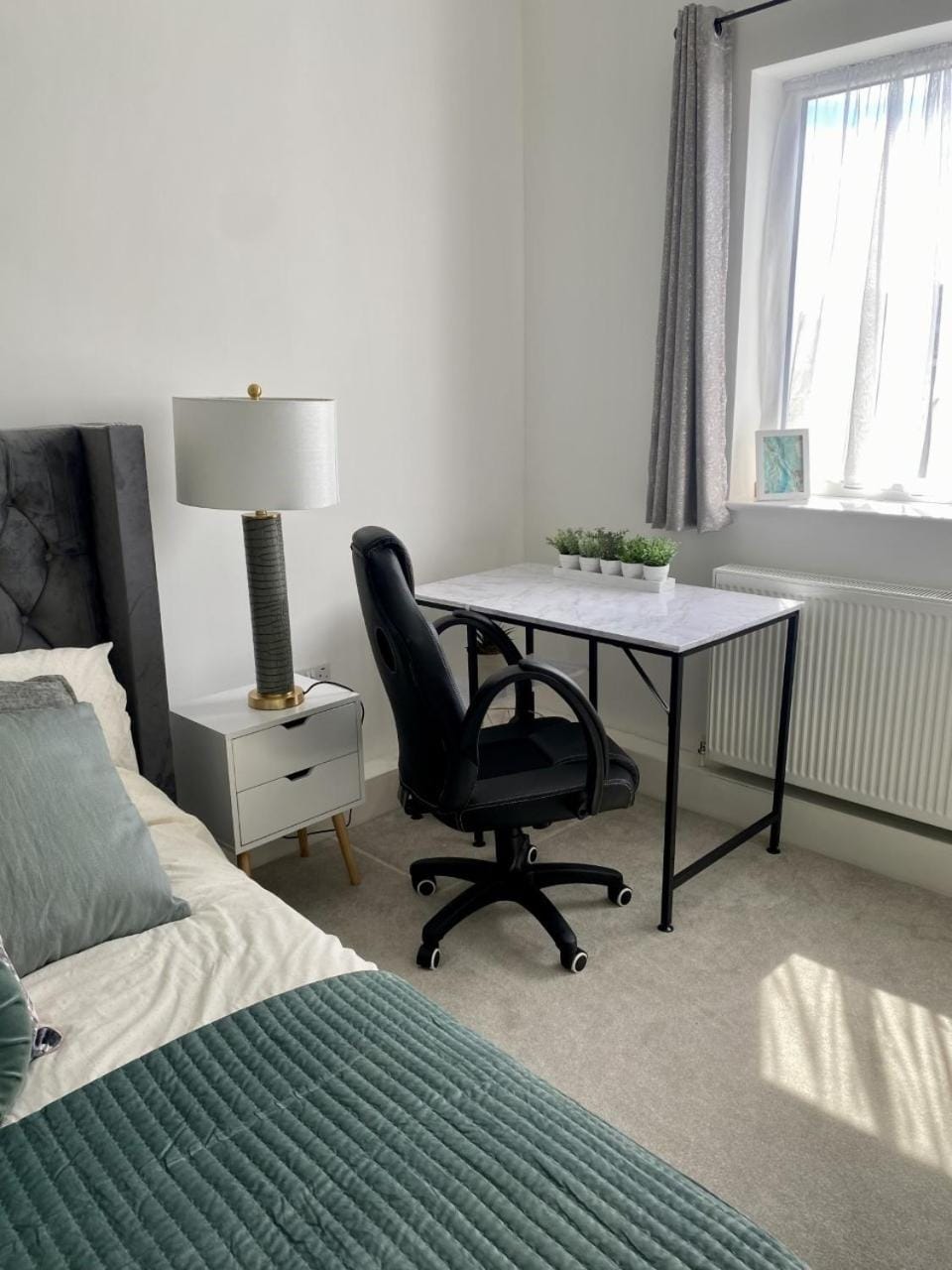 Portsmouth City Centre Modern Apartment - with Free Parking Apartment in Portsmouth