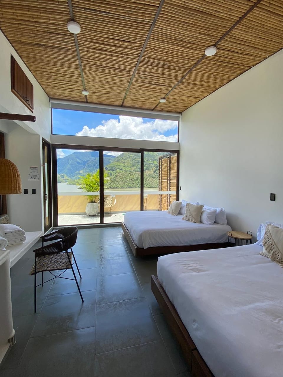 Bed, Natural landscape, Photo of the whole room, Bedroom, Mountain view, towels