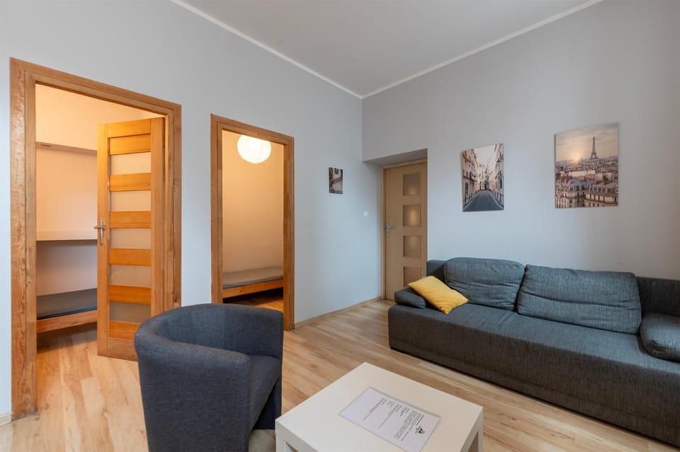 Bed, Living room, Photo of the whole room