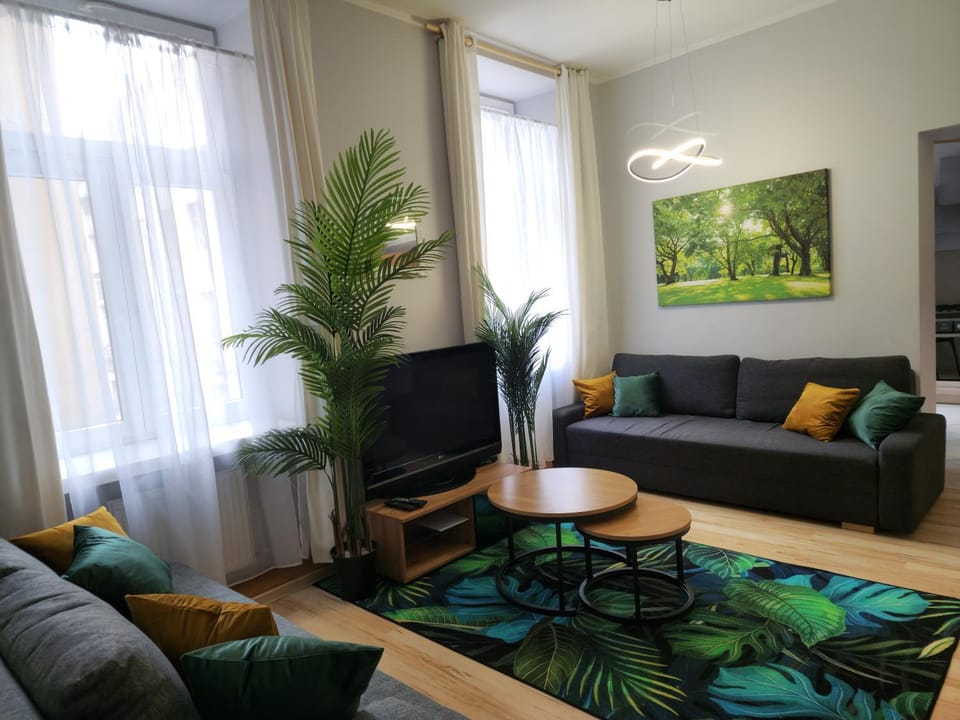 TV and multimedia, Living room