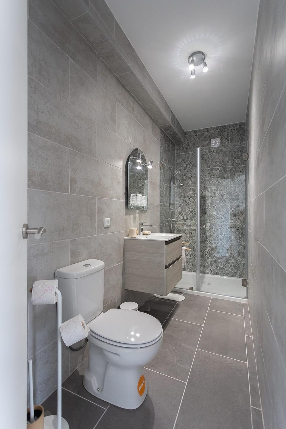 Shower, Toilet, Bathroom