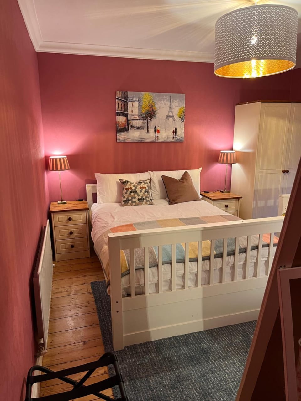 Bed, Photo of the whole room, Bedroom, wardrobe