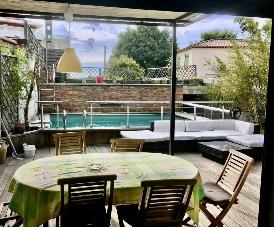 Patio, Swimming pool