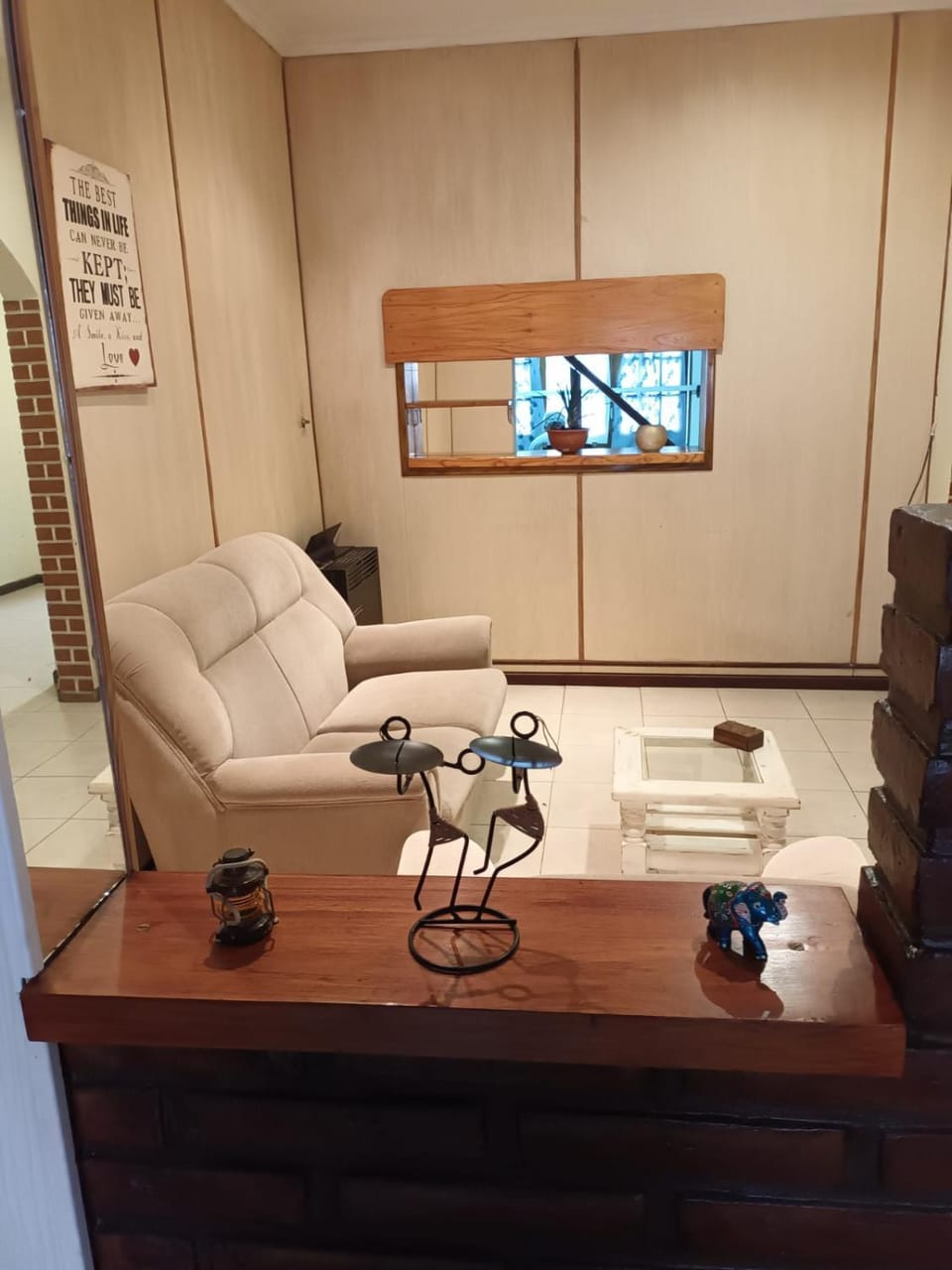 Communal lounge/ TV room