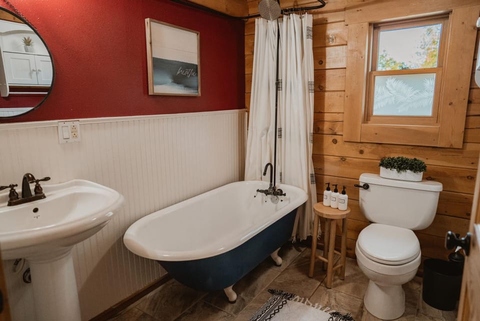 Toilet, Bathroom, Bath