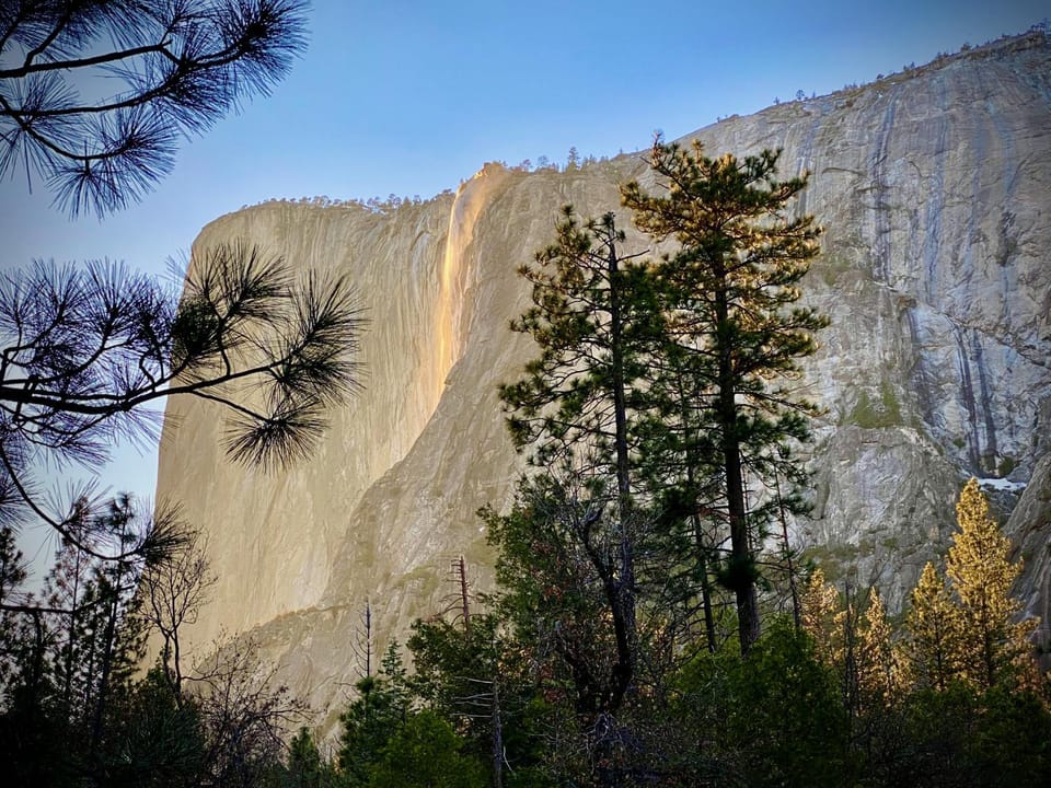 Nearby landmark, Natural landscape, Winter, Hiking