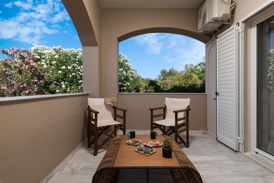 Day, View (from property/room), Balcony/Terrace, Seating area