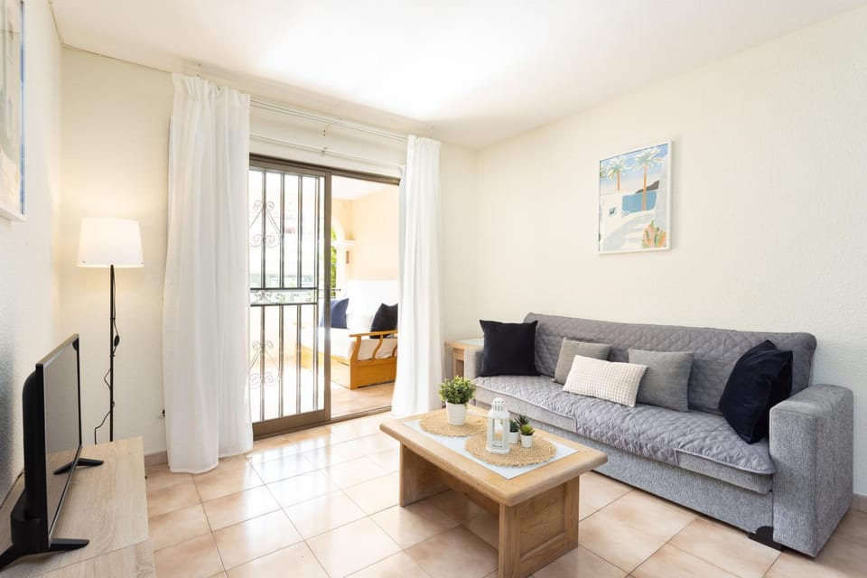 Home2Book Charming Castle Harbour Los Cristianos Apartment in Los Cristianos