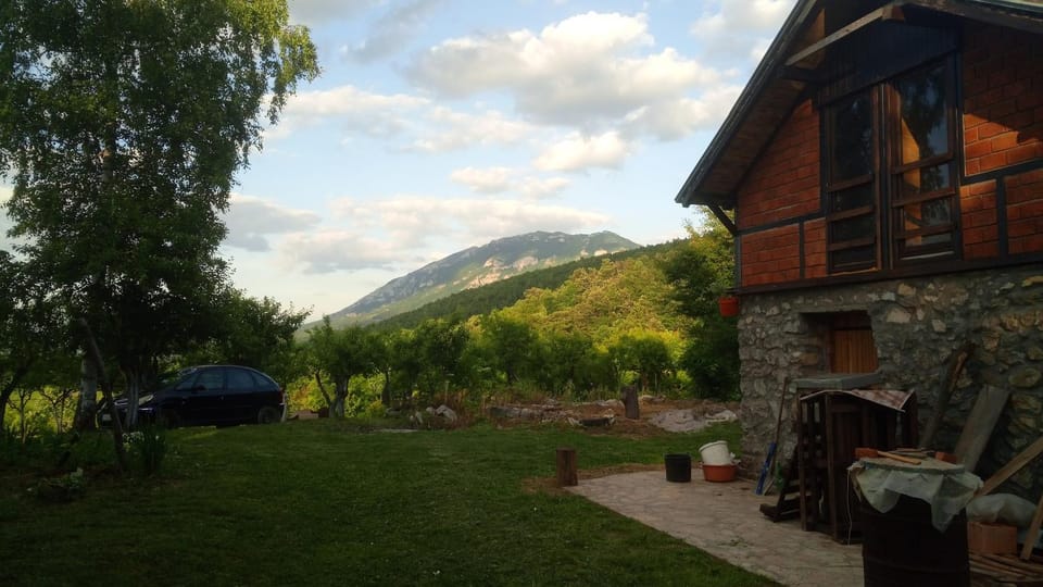 Property building, Natural landscape, Garden, Mountain view