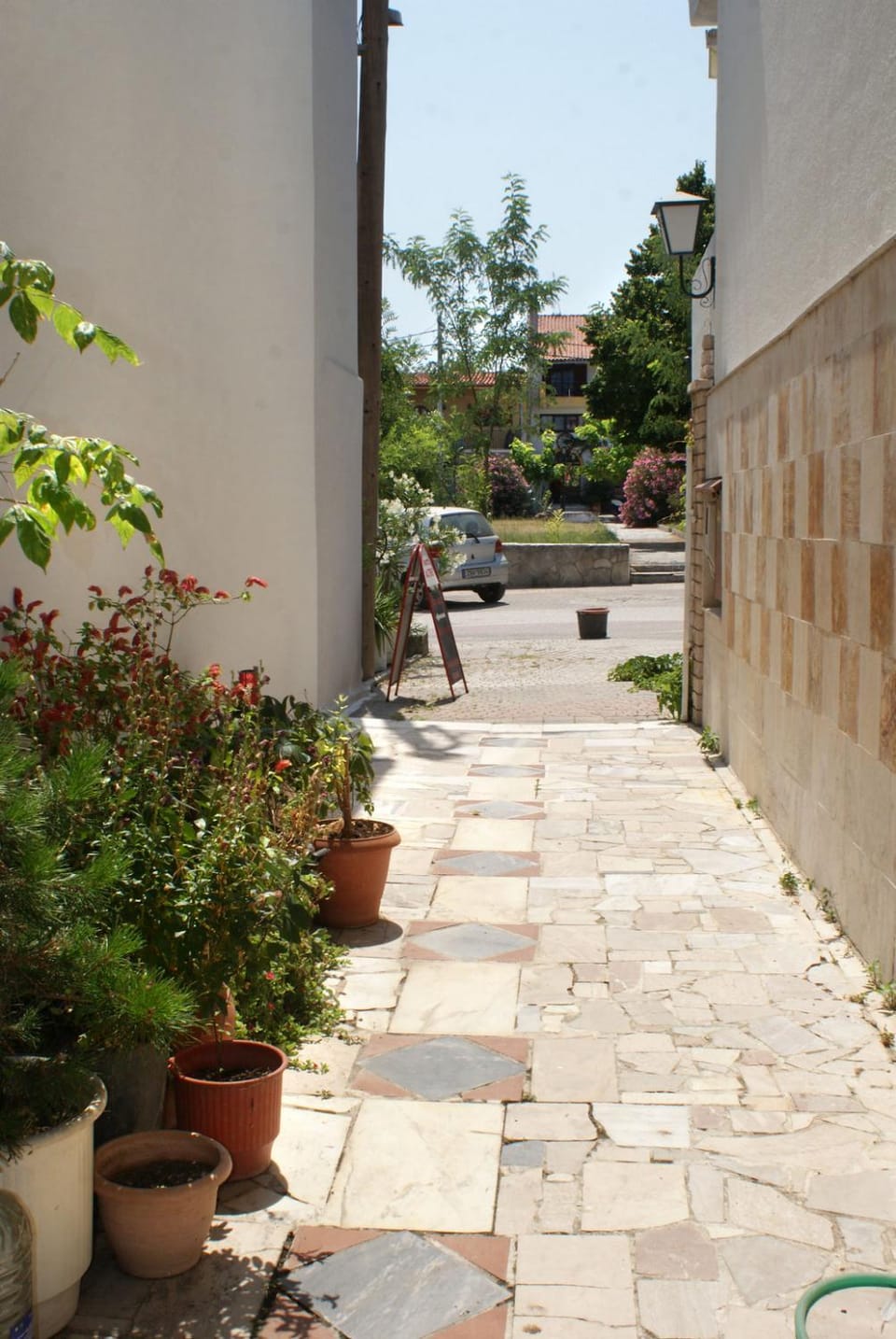Facade/entrance
