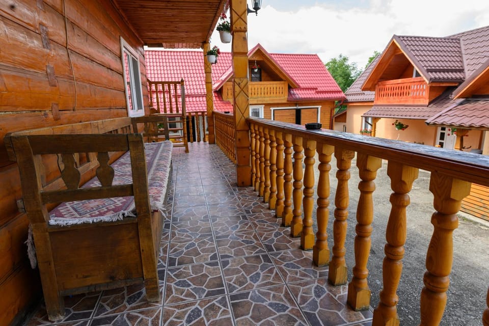 Pensiunea Poienita Bed and Breakfast in Romania