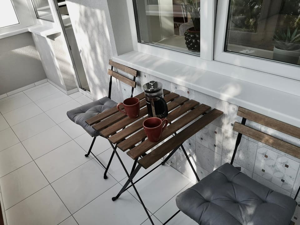 Coffee/tea facilities, Balcony/Terrace, Seating area