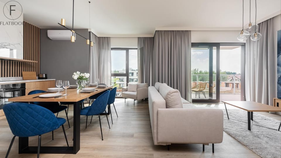 Balcony/Terrace, Kitchen or kitchenette, Living room, Seating area, Dining area